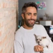 Roberto Leal con su perro