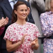 Imagen de EFE, Pippa Middleton reaparece junto a su hermana en la final masculina de Wimbledon.