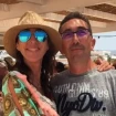 Paz Padilla junto a su hermano Luis.