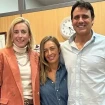 Ion Aramendi y su mujer, Maria Amores, junto a la nutricionista Terica Uriol.