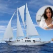 Victoria Federica disfruta de una velada en yate durante su escapada a Ibiza.