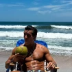 Vacaciones de Mario casas en El Salvador