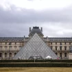 El Museo del Louvre, cerrado desde ayer.