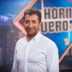Pablo Motos en el plató de 'El hormiguero' con su clásica camisa blanca.
