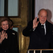 La Reina Doña Sofía y el Rey Don Juan Carlos de Borbón salen del restaurante donde se ha celebrado una cena, a 15 de enero de 2023, en Atenas (Grecia)