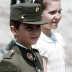 Felipe VI vestido de militar de niño.