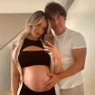 Jordi Cruz con su pareja Rebecca embarazada