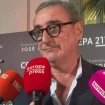 Carlos Herrera, hablando con los reporteros de Europa Press.