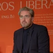 Máximo Huerta en una acción cultural de libros liberados de ING
