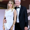 Richard Gere y Alejandra Silva posando juntos
