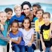 Suleman posando con sus famosos octillizos.