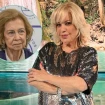 Bárbara Rey en un plató de Telecinco en un montaje con la reina Sofía