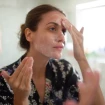 Crema hidratante ligera para piel seca con ingredientes naturales