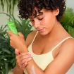 Crema hidratante ligera para piel seca con ingredientes naturales