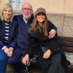 Paula Echevarría con sus padres en una imagen de redes