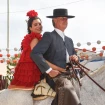 Cayetano Martínez de Irujo y Bárbara Mirjan a caballo
