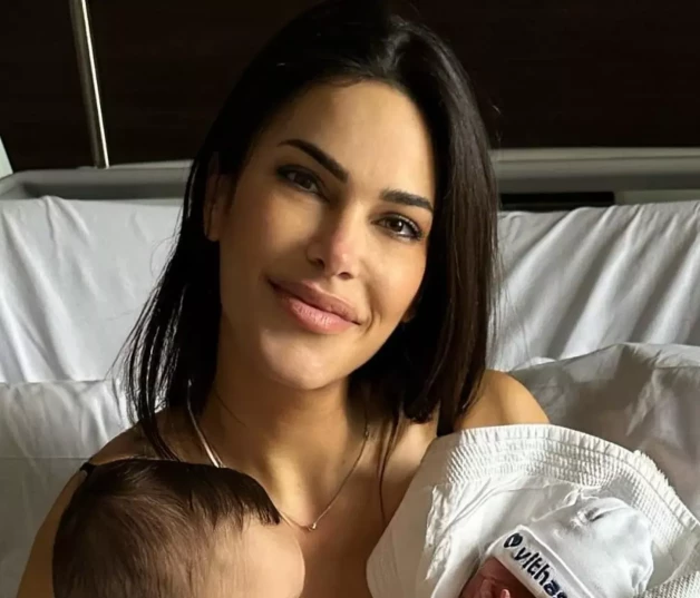 Carla Barber ha dado la bienvenida a su segundo hijo (Instagram)