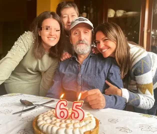 José Luis Gil con su familia