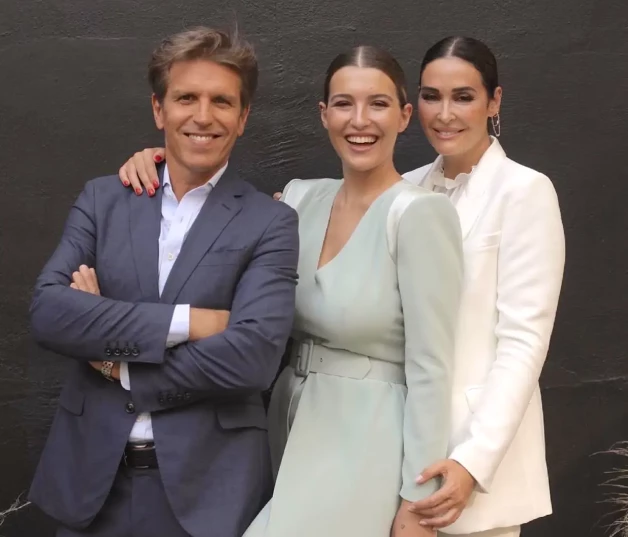 Manuel Díaz, Vicky Martín Berrocal y Alba Díaz.