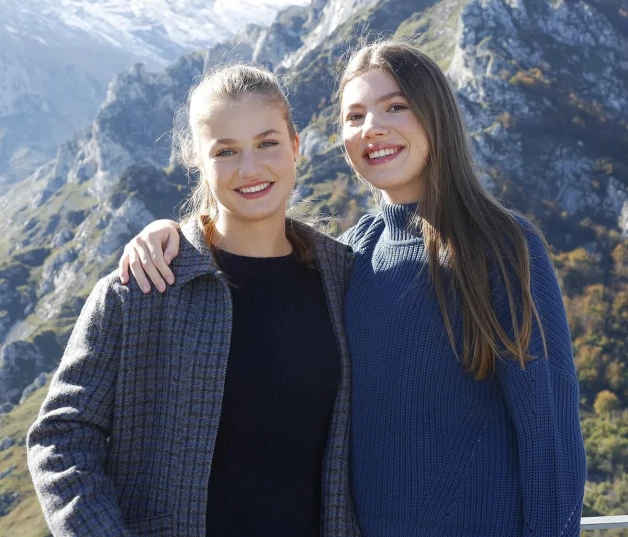 Leonor cumple 20 años Sus fotos más tiernas y cariñosas