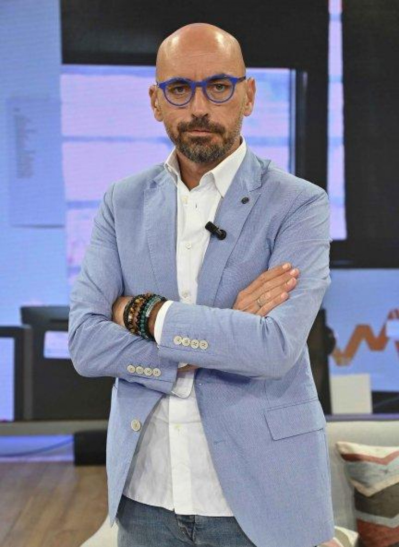 Diego Arrabal ha sido fulminantemente despedido de Mediaset.