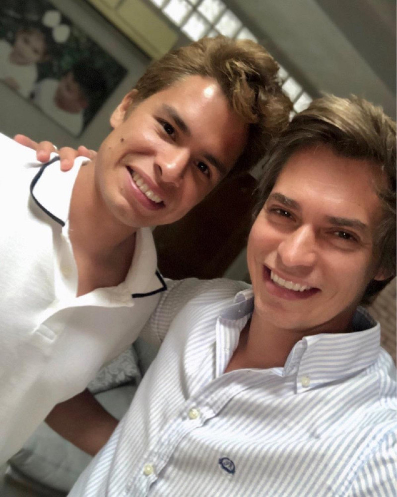 Carlos Baute y su hijo, José Daniel, en una imagen de redes sociales.