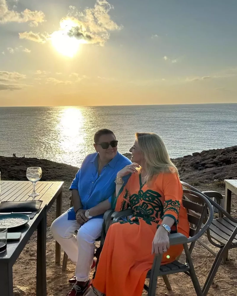 María del Monte e Inmaculada Casal durante sus vacaciones en Ibiza