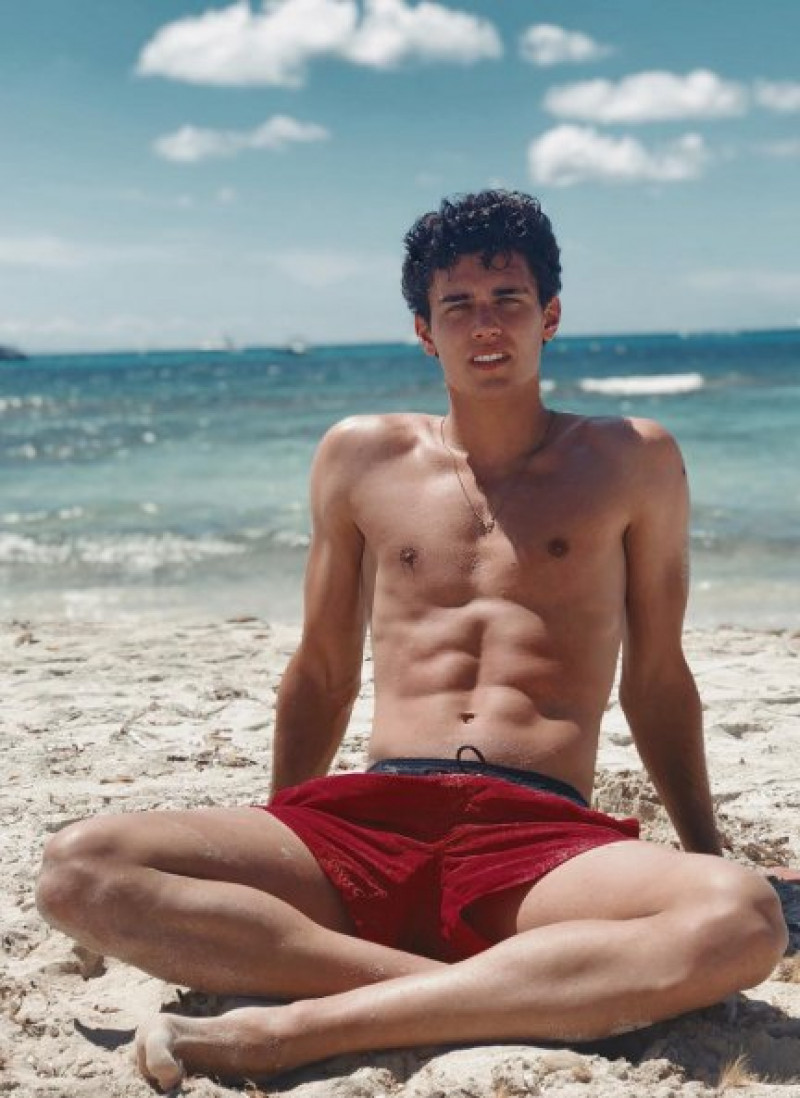 Xavier Serrano, el modelo al que relacionan con Aitana