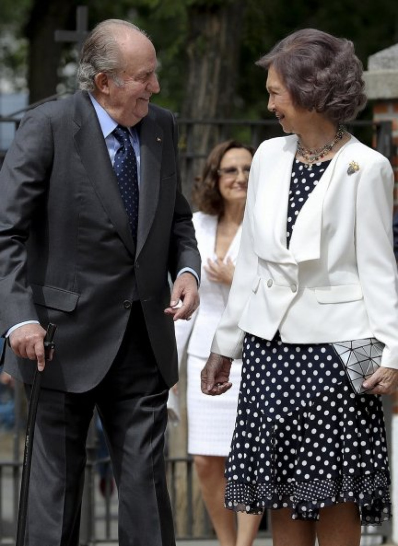 De un tiempo a esta parte, no resulta extraño ver a los padres de Rey riendo y bromeando en público.