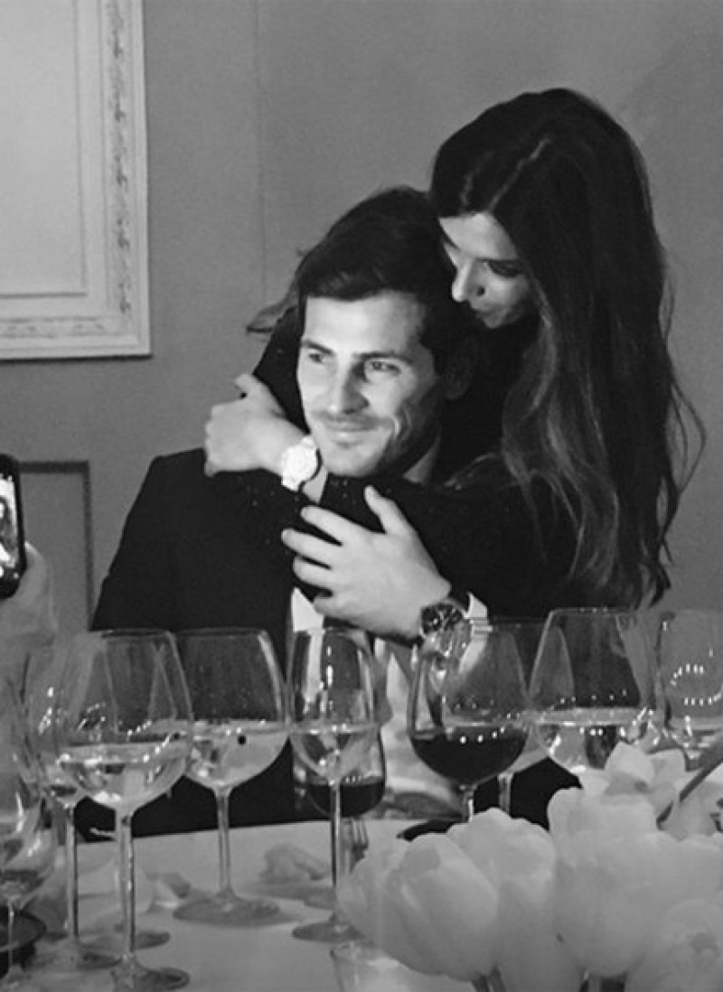 Sara Carbonero e Iker Casillas celebrando el cumpleaños del futbolista.