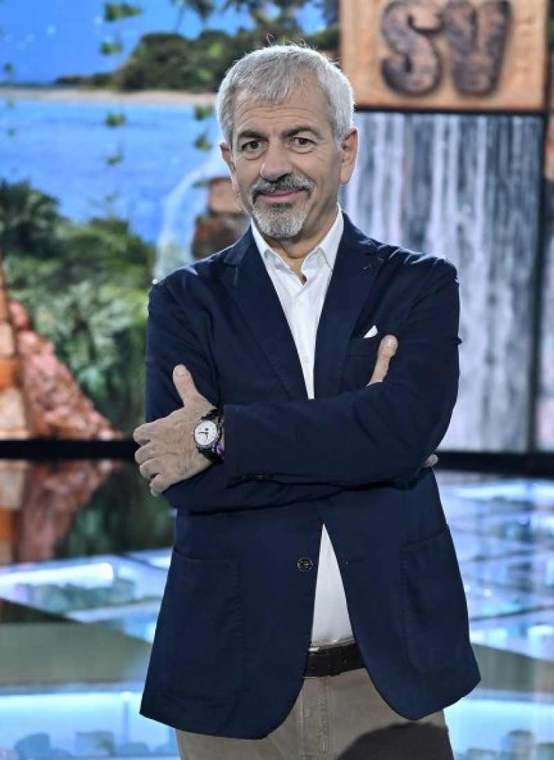 Carlos Sobera presenta hoy el programa Supervivientes: Camino a la final.