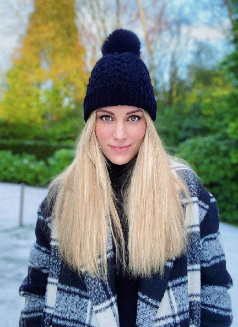 Edurne disfruta de la nieve en Manchester (@edurnity)