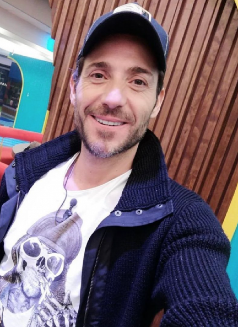 Auto foto que Antonio David Flores se tomó en la casa de Gran Hermano VIP 7 (@antoniodavidflores).