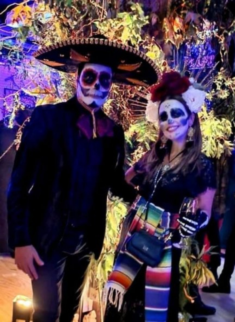 Paula Echevarría y Miguel Torres en la fiesta de Halloween de este año (@pau_eche).