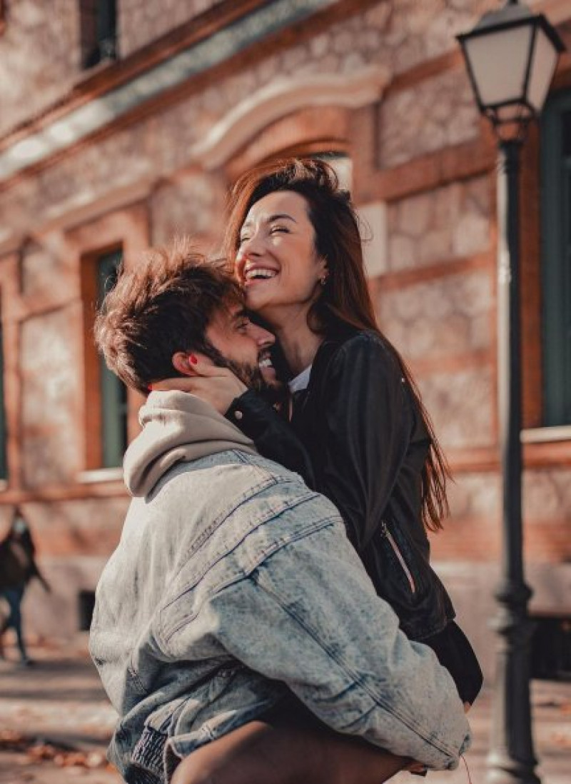 Adara Molinero ha celebrado el día con su chico, Rodri Fuertes (@adara_molinero).