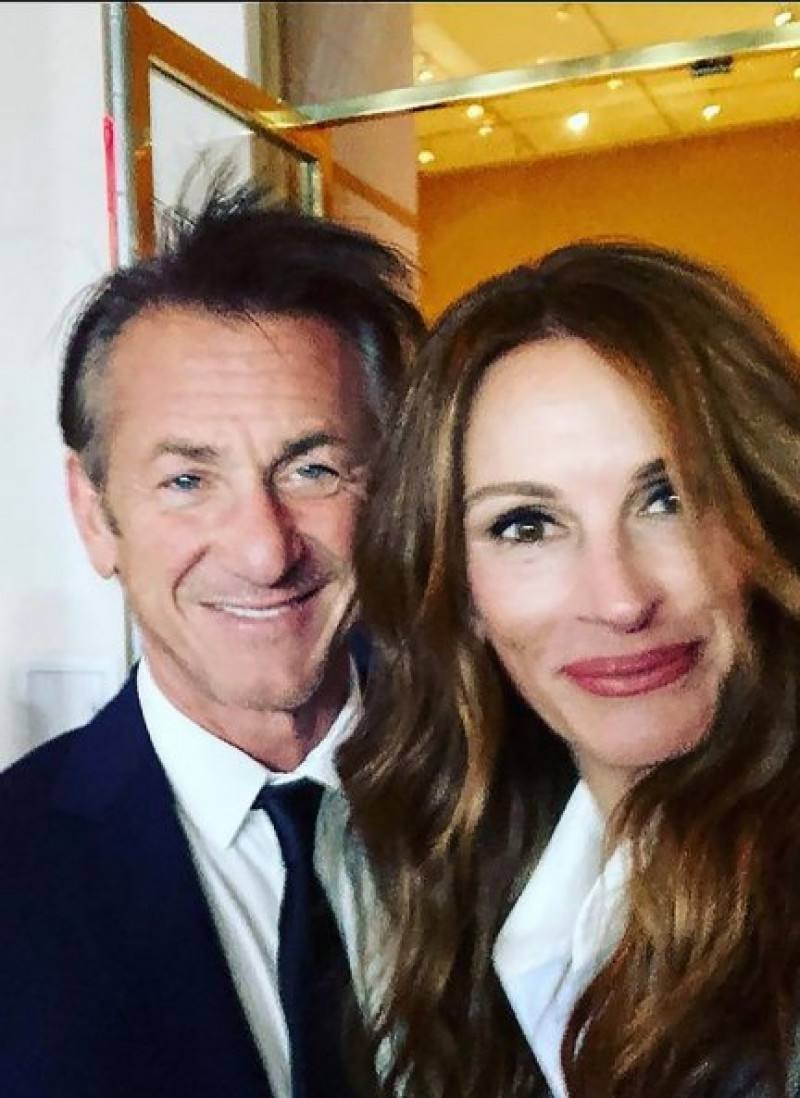 Sean Penn y Julia Roberts, de 61 y 54 años, respectivamente, protagonizan "Gaslit". 