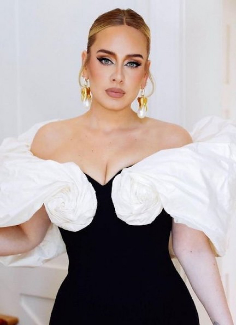 La cantante ha comprado una fabulosa mansión para vivir con su pareja.