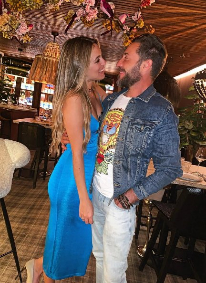 Marta Riesco y Antonio David se muestran muy enamorados en sus redes.