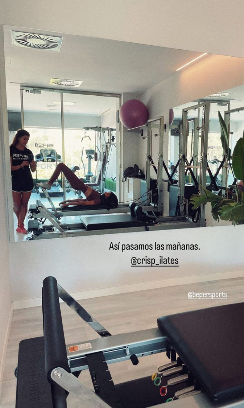 Sara Carbonero haciendo pilates