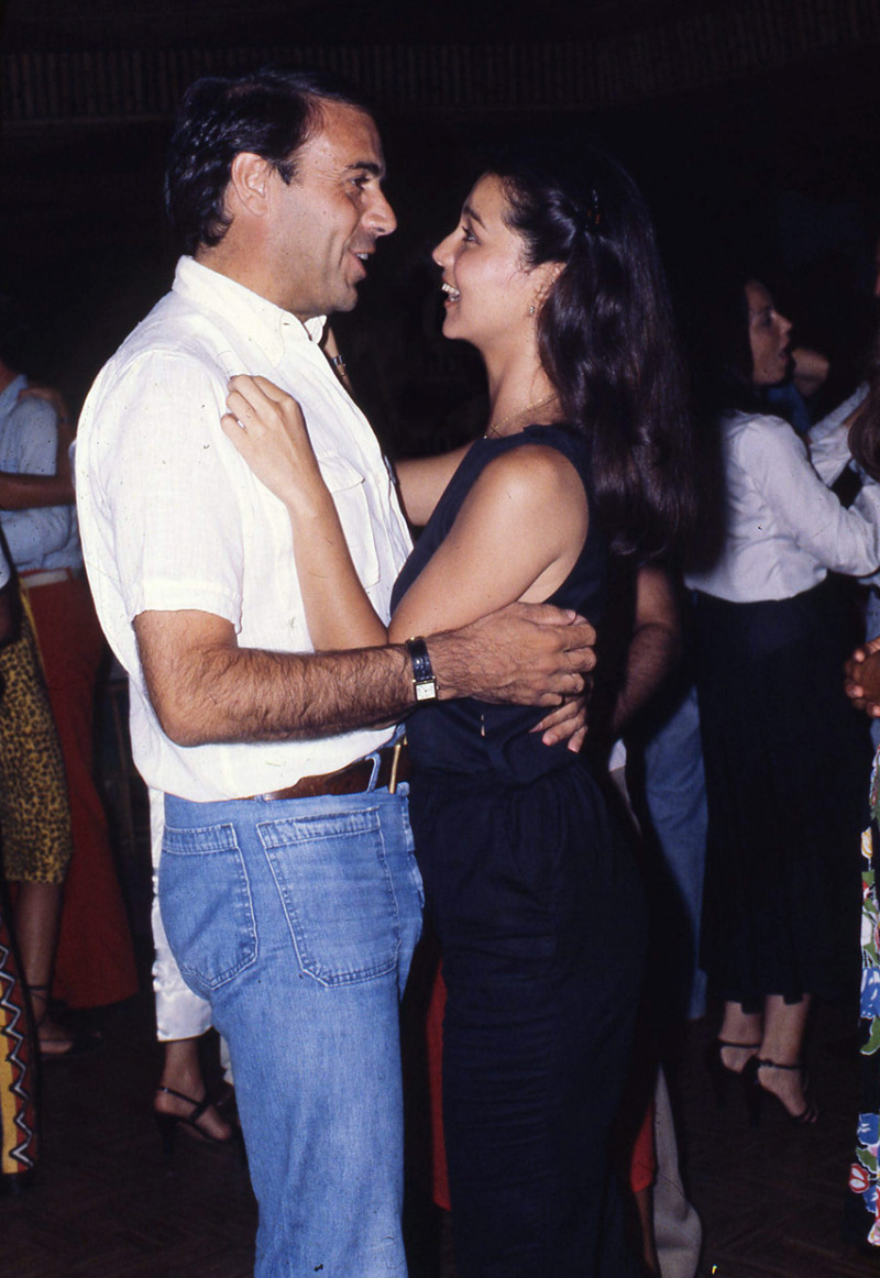 Carlos Falcó bailando con Isabel Preysler