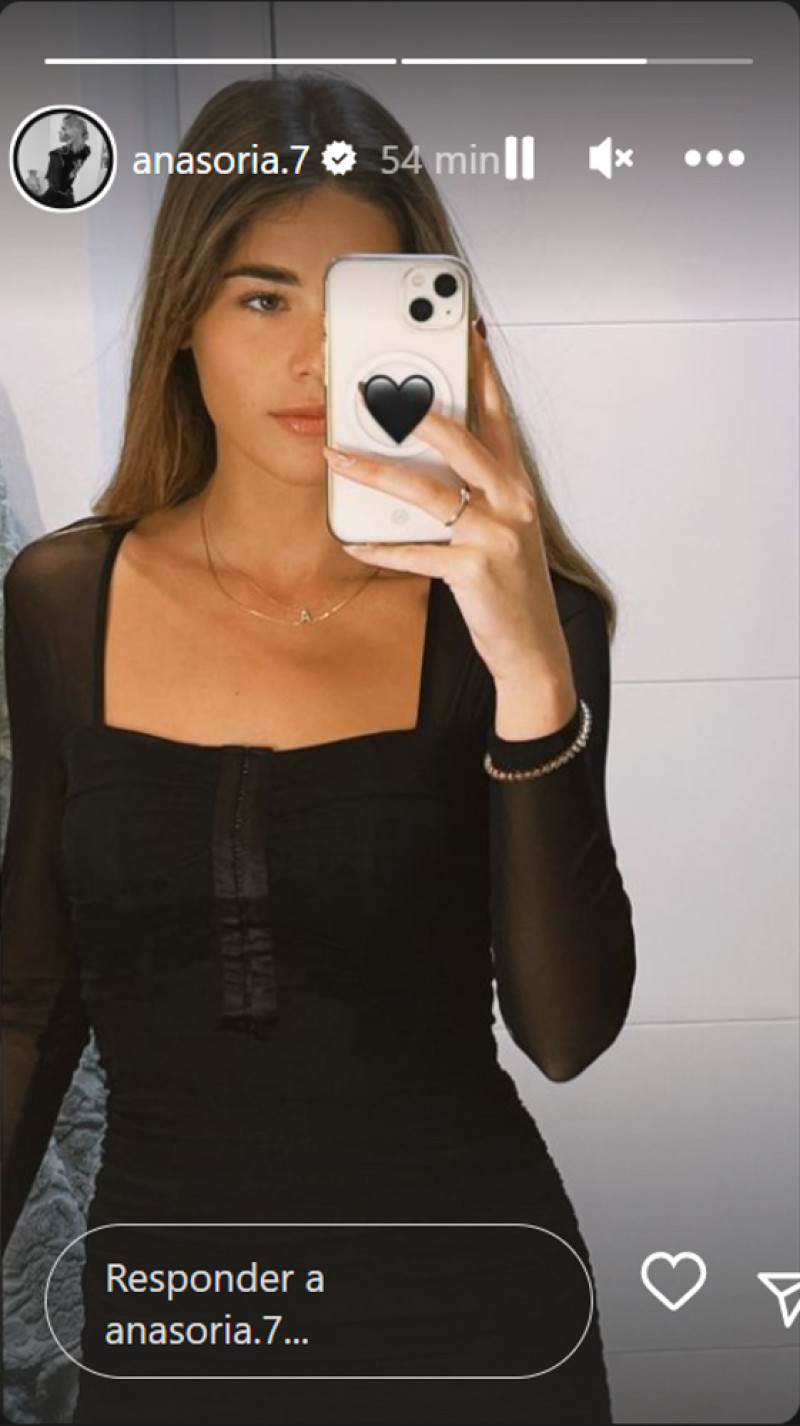 Ana Soria presume de su nuevo look en Instagram (@anasoria.7)