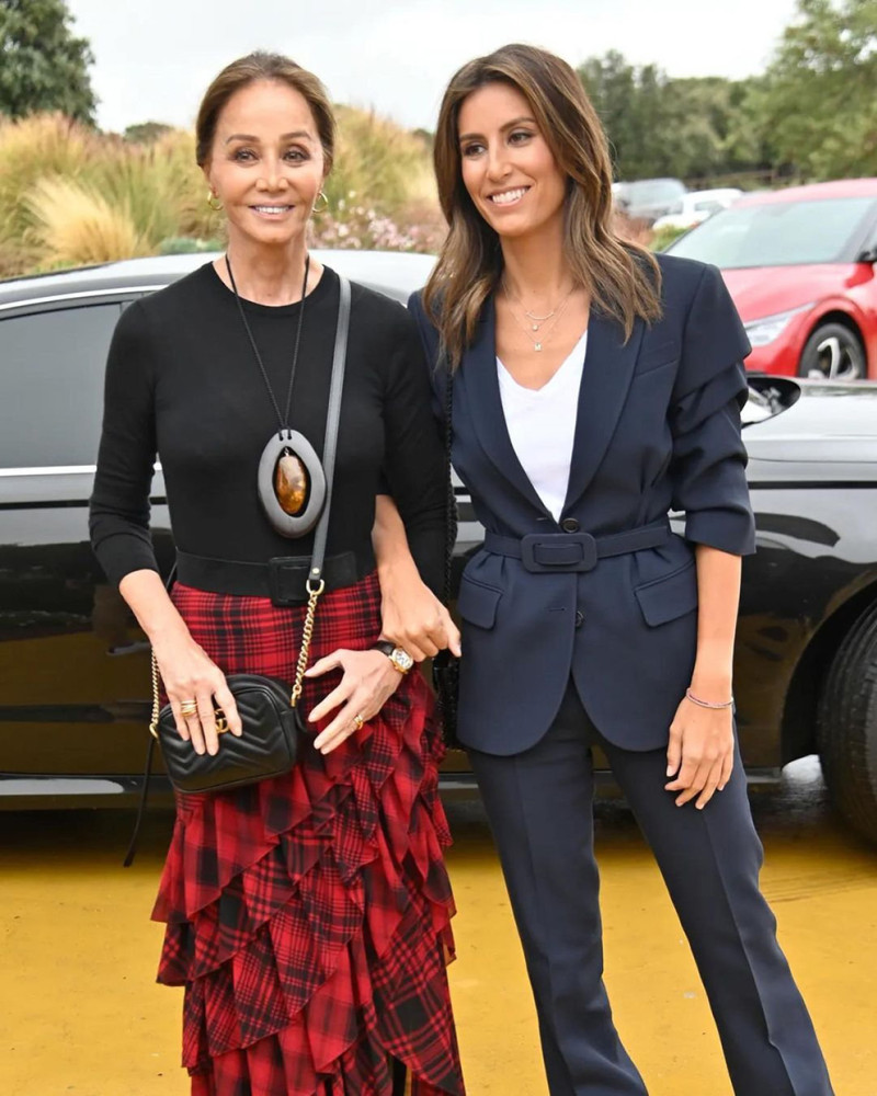 Isabel Preysler y su hija Ana Boyer