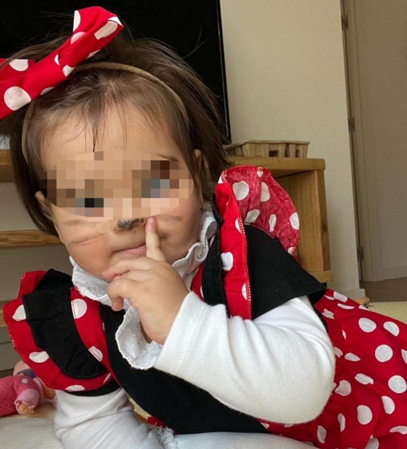 Antonella, la hija de Antonio Orozco, disfrazada de Minnie Mouse.