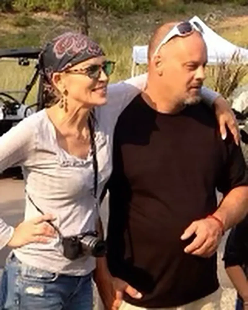Sharon Stone con su hermano Patrick, recientemente fallecido.