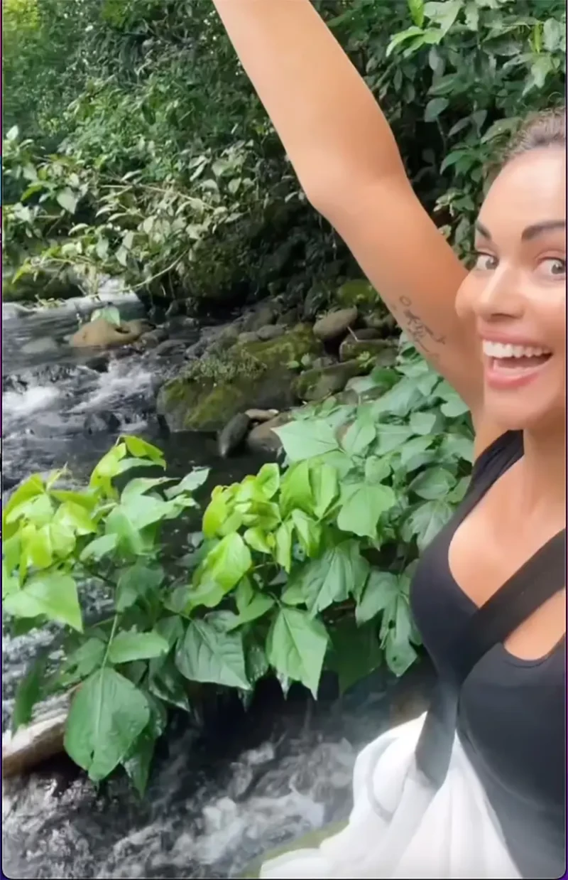 Lara Álvarez se lo ha pasado en grande en su viaje a Costa Rica.