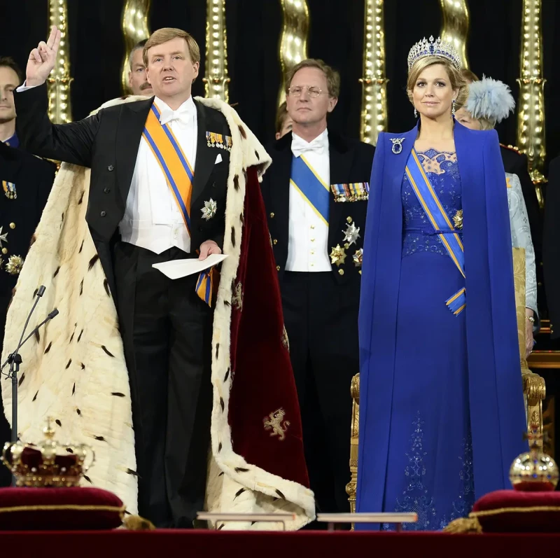 Guillermo y Máxima de Holanda el día de su coronación