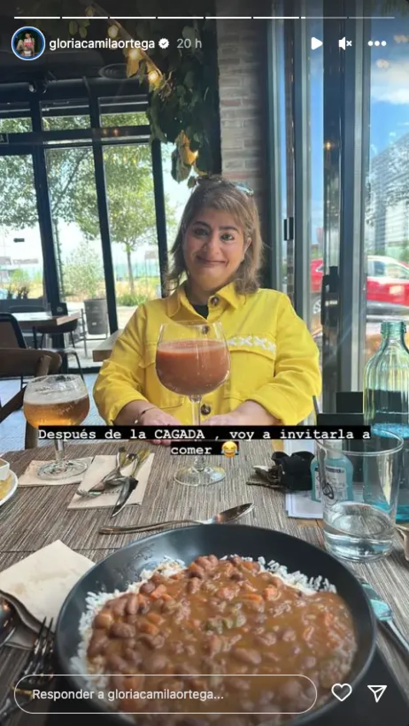 gloria camila marina empleada plan cagada 1