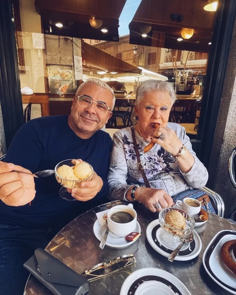 Jorge Javier con su madre, uno de sus grandes apoyos.