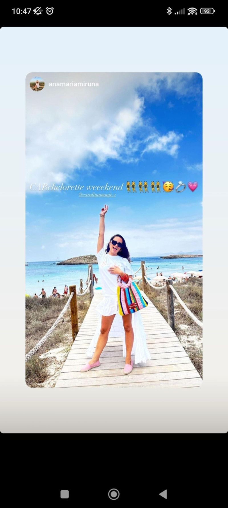 Carolina Monje comparte en stories su despedida de soltera.