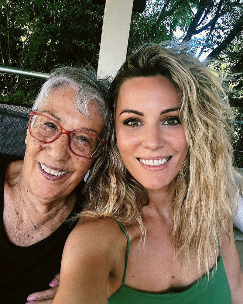 edurne presume de abuela